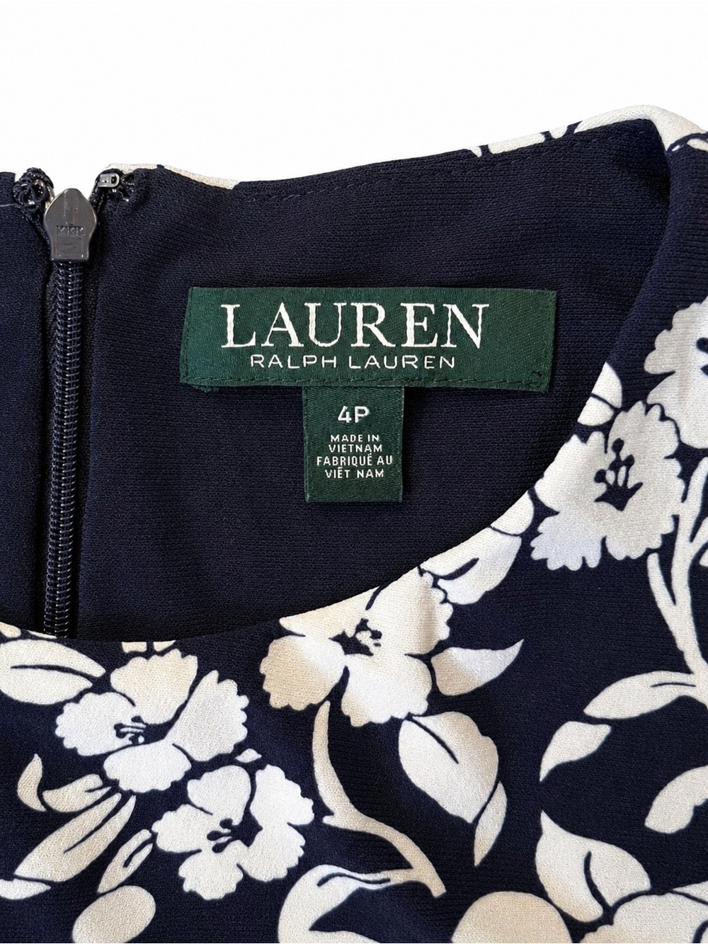 Lauren Ralph Lauren navy-and-white floral jumpsuit in women’s petite size 4P. - Picture 3 of 4